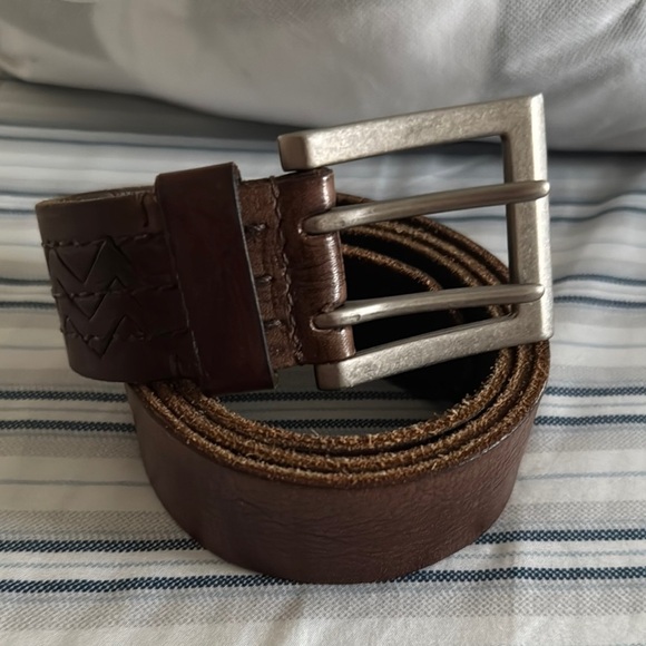 Men's Brown Leather Belt - Picture 2 of 4